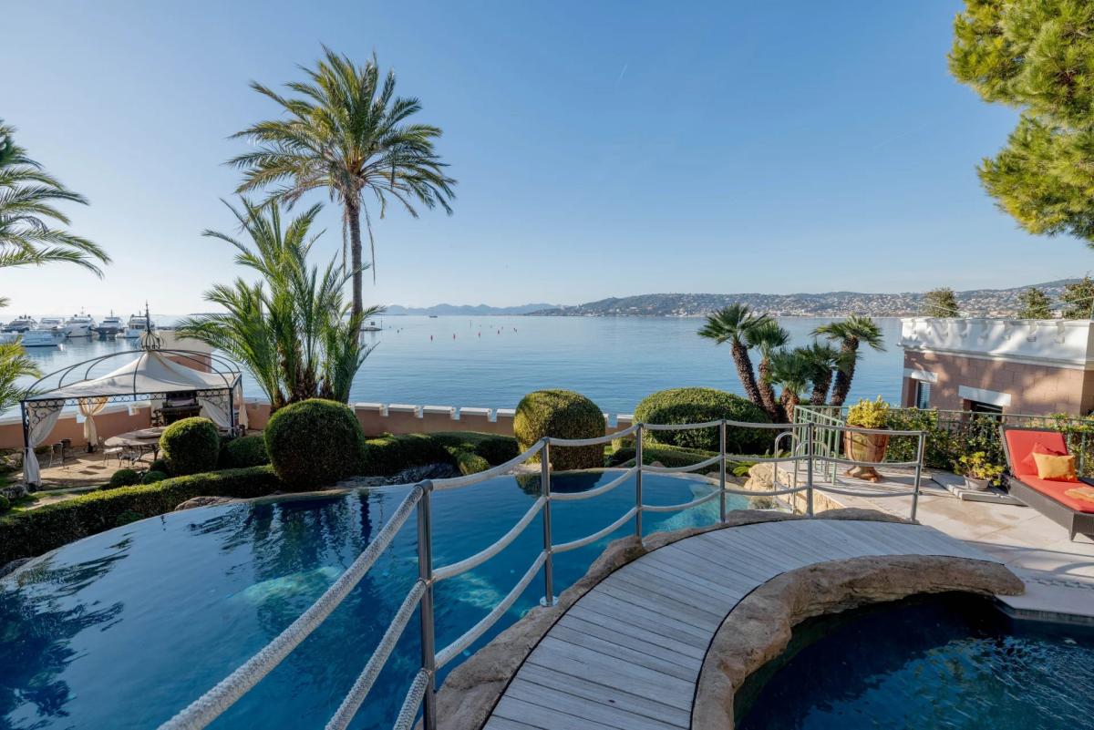 Cap D'Antibes, Chateau de la Vigie à Vendre