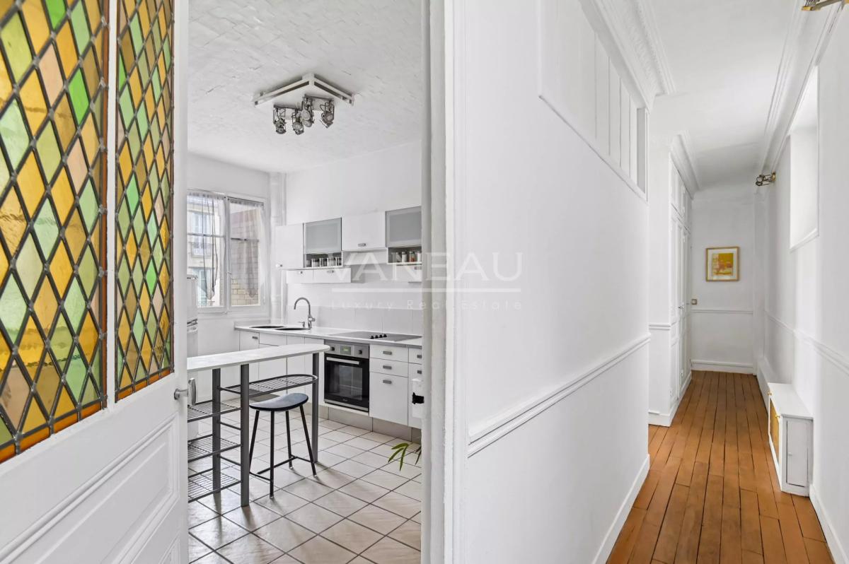 PARIS XVI - Passy Muette - Bel appartement - Deux chambres - Eta