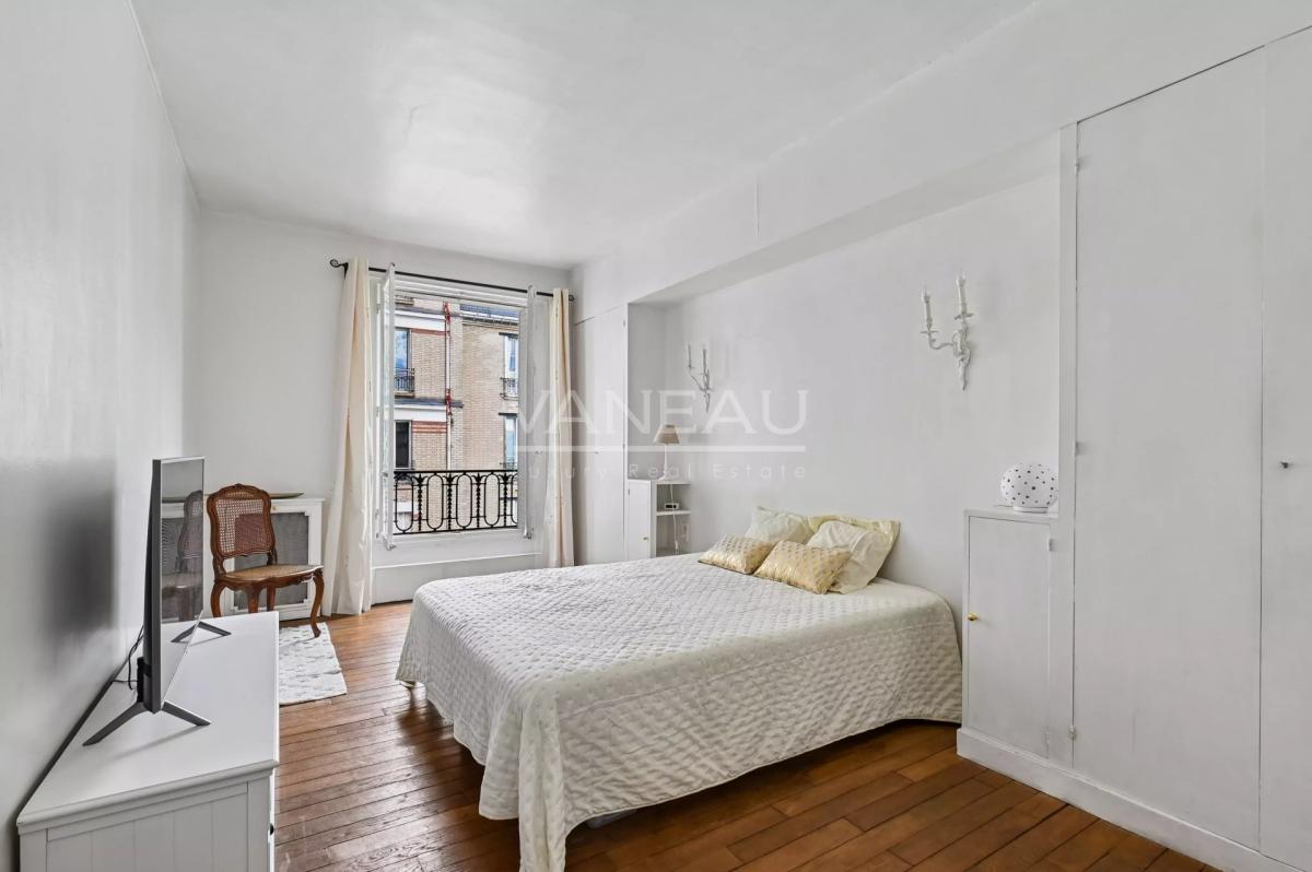 PARIS XVI - Passy Muette - Bel appartement - Deux chambres - Eta