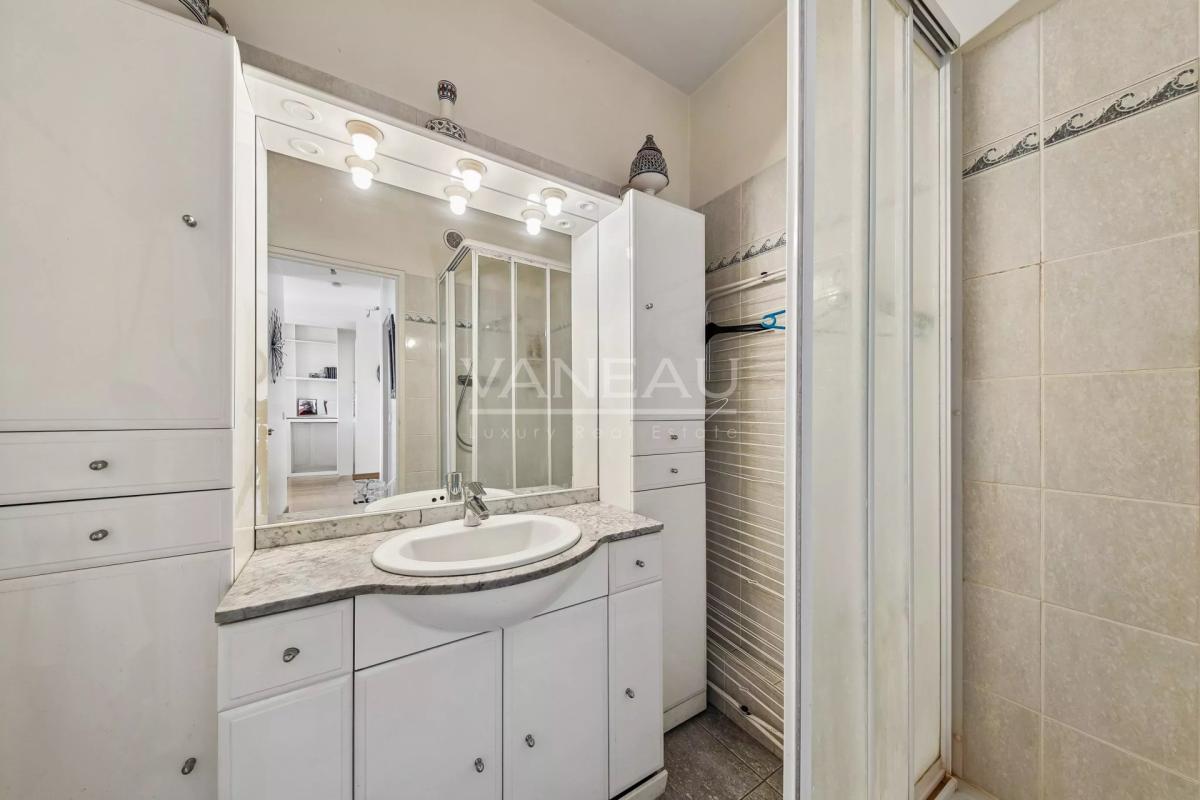 Boulogne - En étage - Soleil - Vue dégagée - Calme