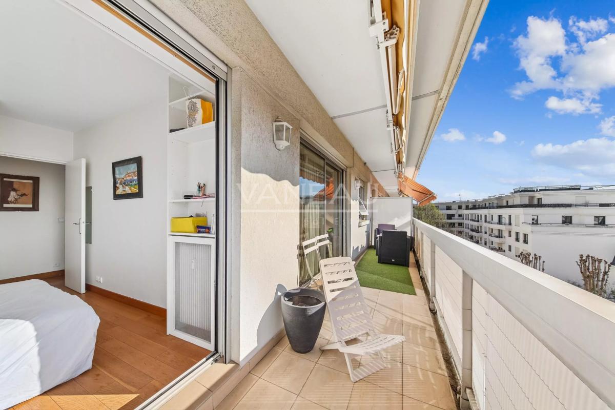 Boulogne - En étage - Soleil - Vue dégagée - Calme