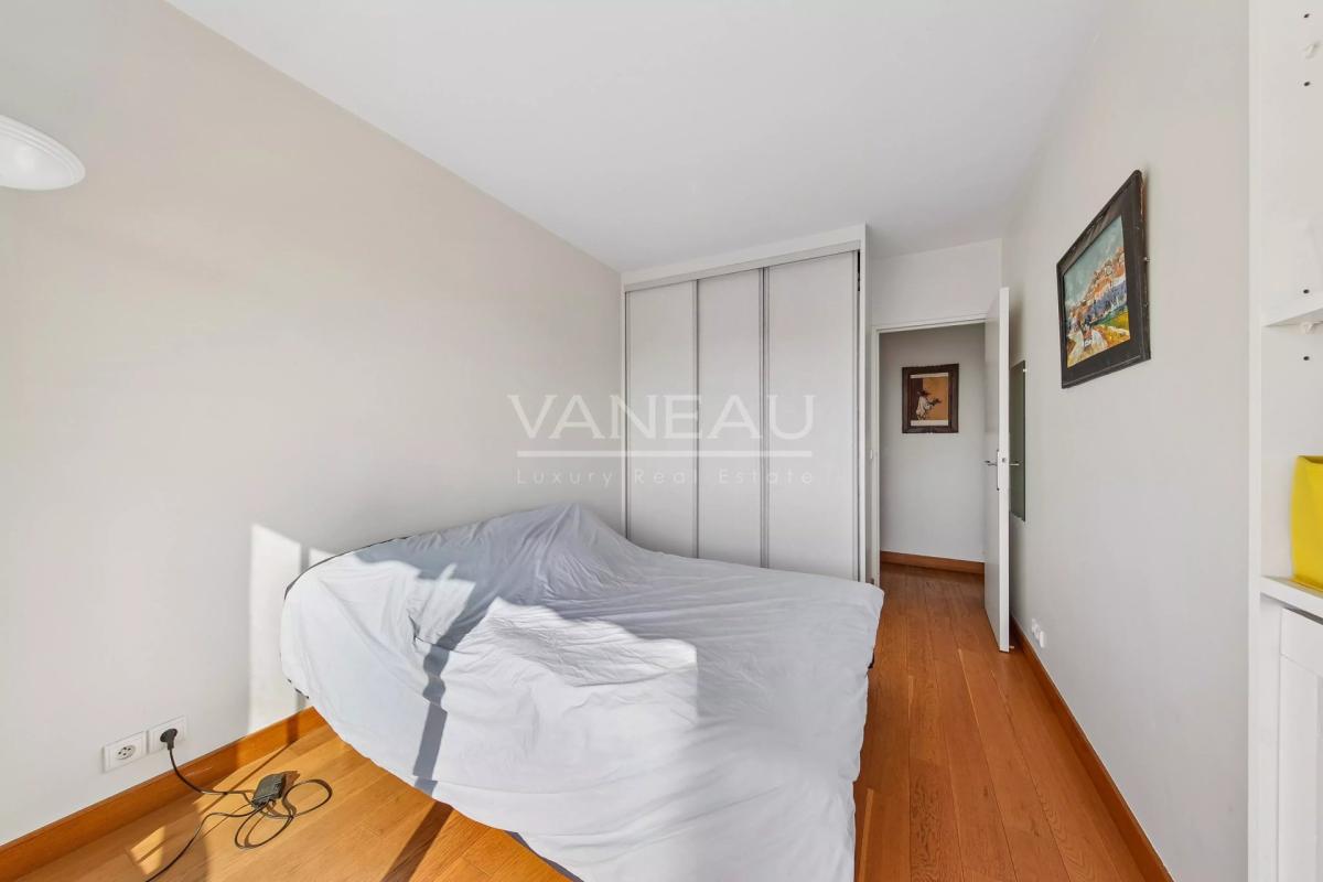 Boulogne - En étage - Soleil - Vue dégagée - Calme