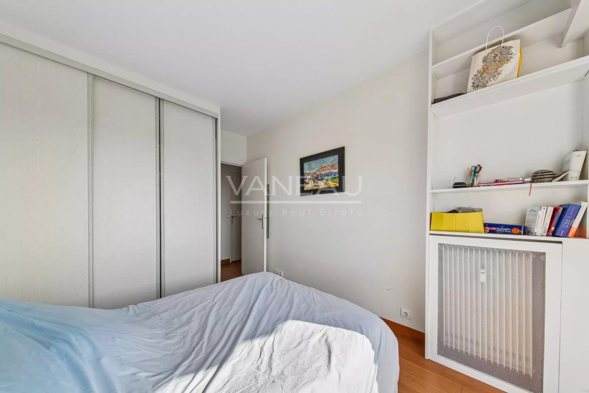 Boulogne - En étage - Soleil - Vue dégagée - Calme