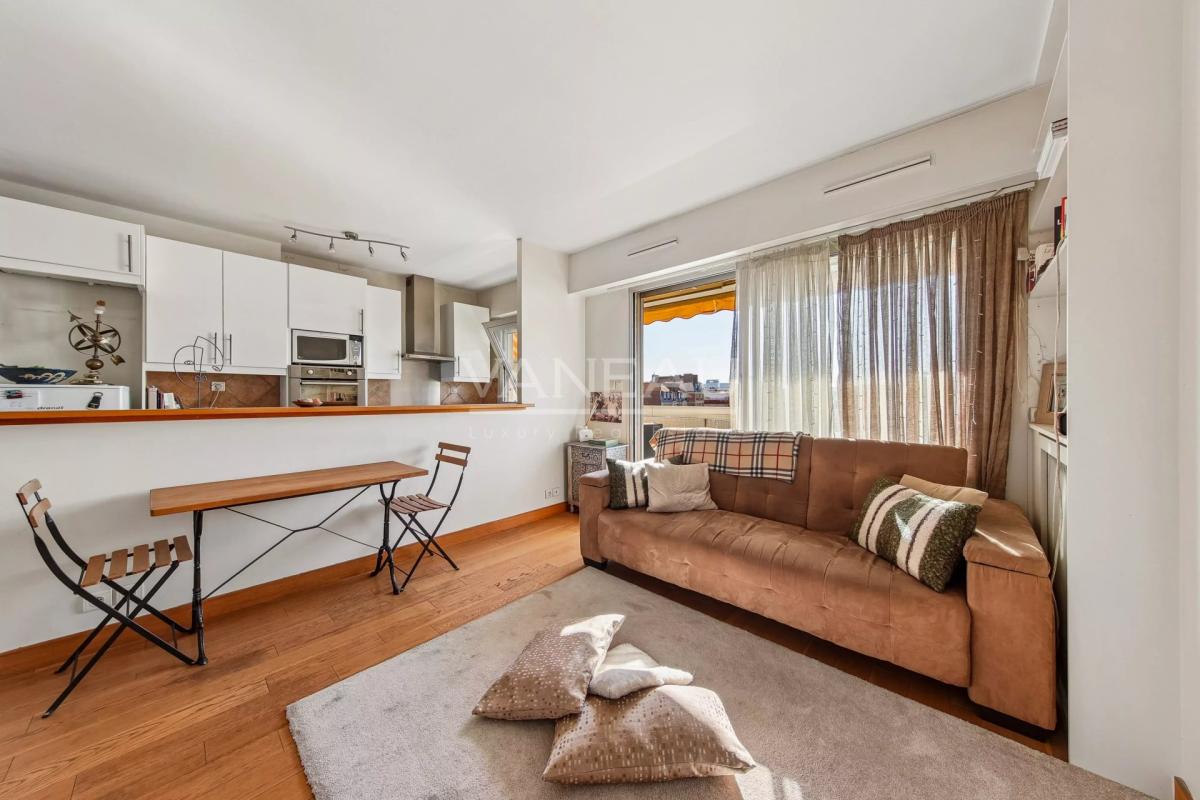 Boulogne - En étage - Soleil - Vue dégagée - Calme