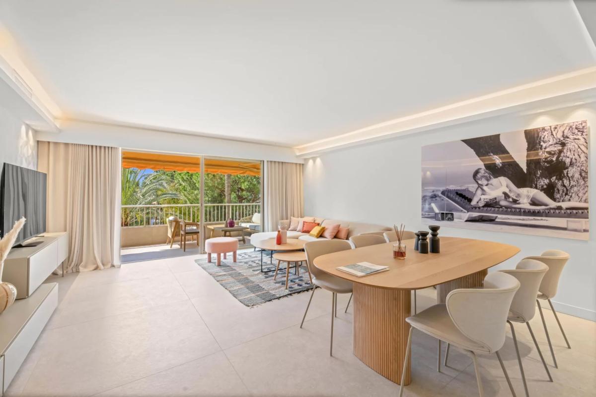 Cannes Basse Californie Appartement 3 pièces rénové à vendre