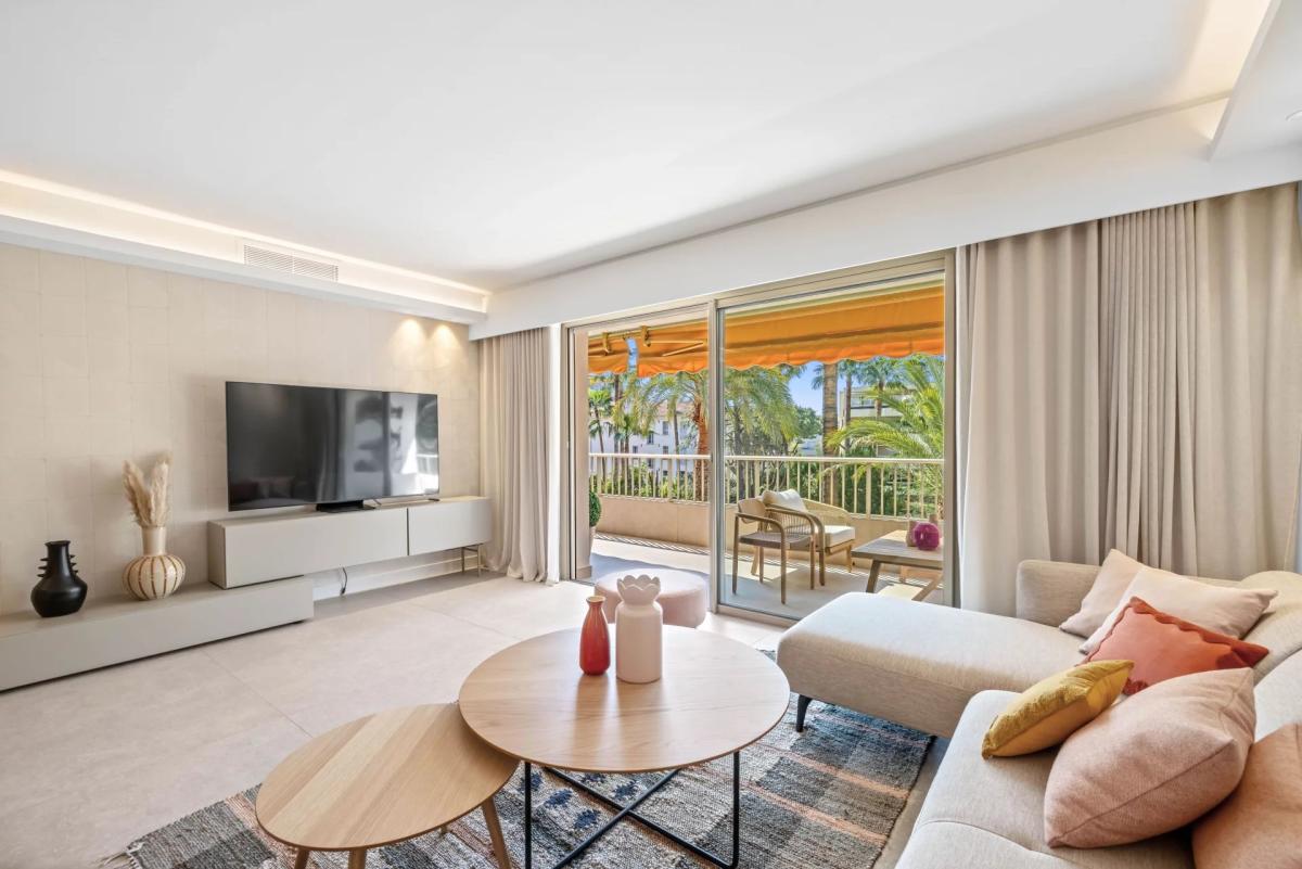 Cannes Basse Californie Appartement 3 pièces rénové à vendre