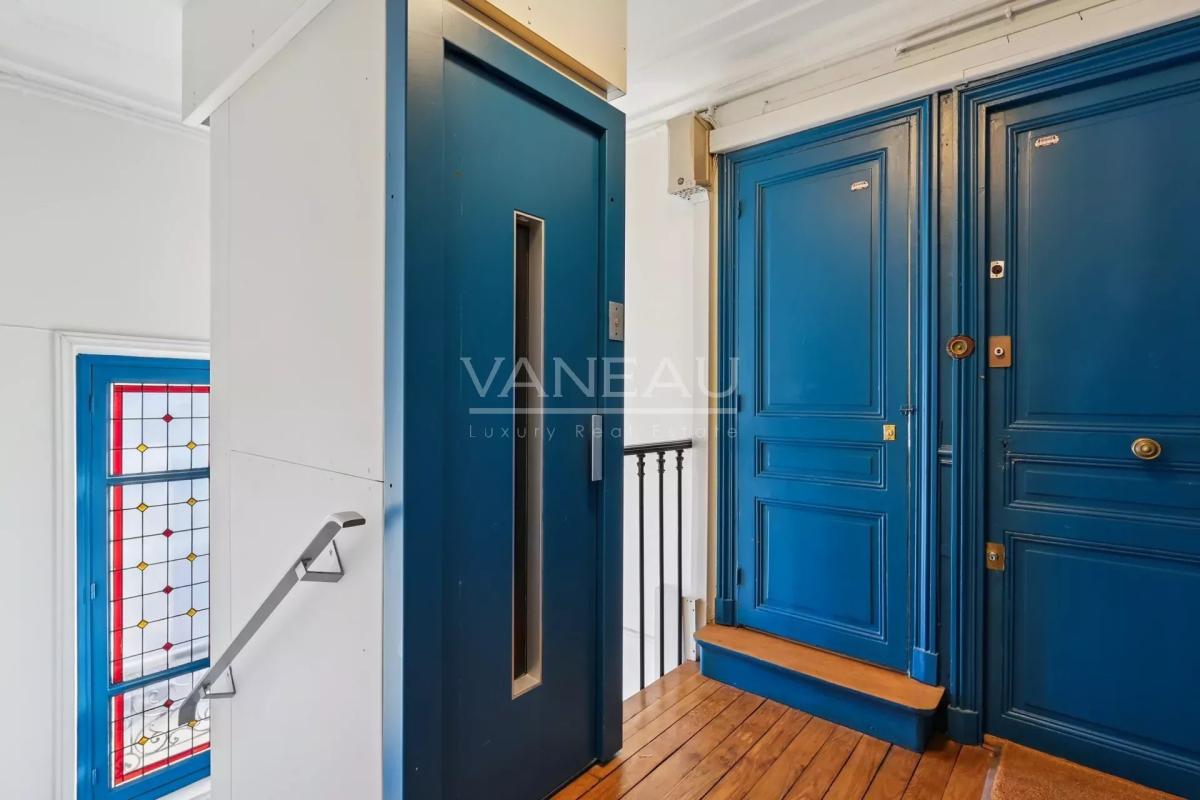 Paris XVe - Sèvres Lecourbe : Chambre de service