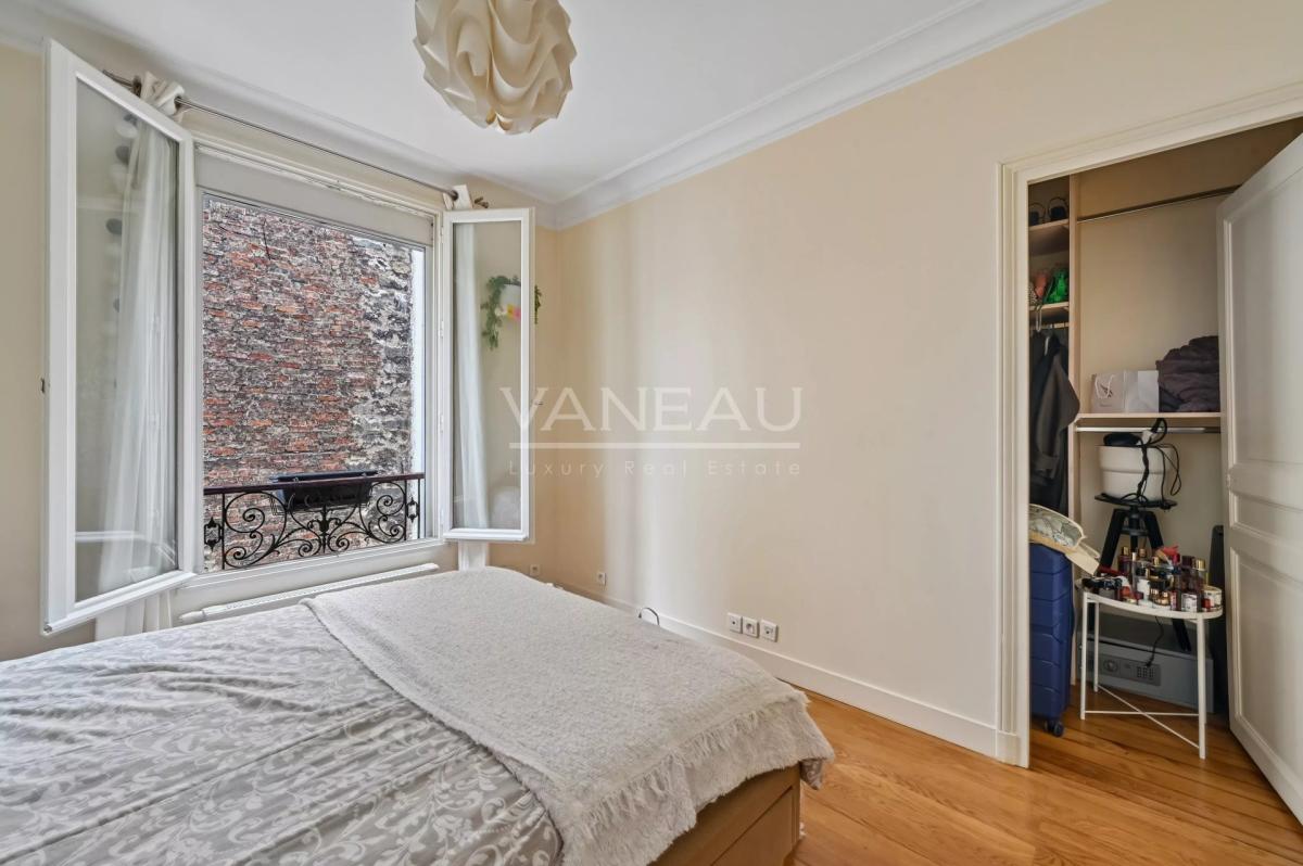 PARIS XVe - Pasteur/Montparnasse - Appartement familial en étage