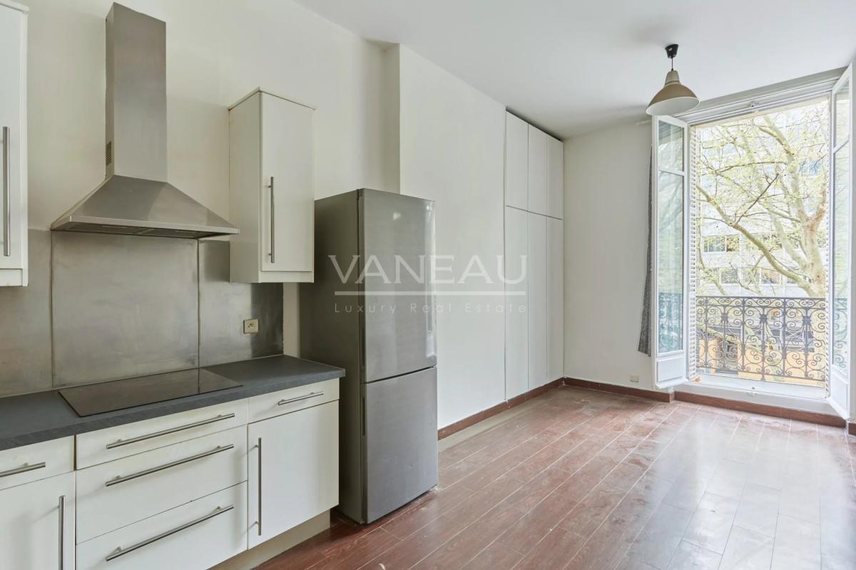 Paris VIIIe -Champs Elysées Alma Marceau - Appartement de Récept