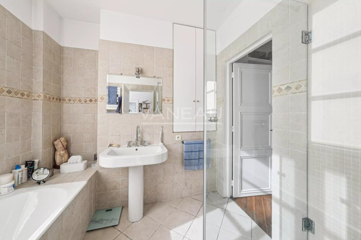 PARIS XVe - IDEAL PIED A TERRE - 3P ODEON