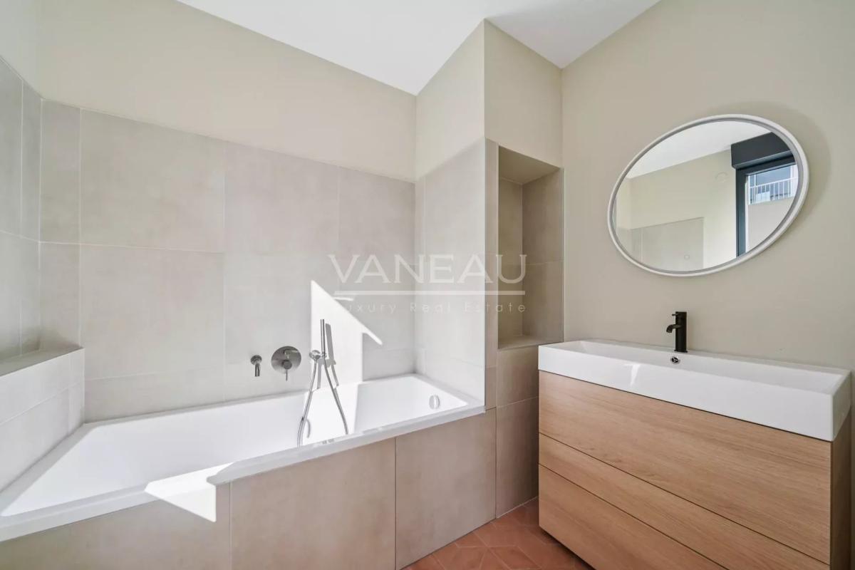 Boulogne-Billancourt – Maison familiale – Jardin – Terrasse – Ga