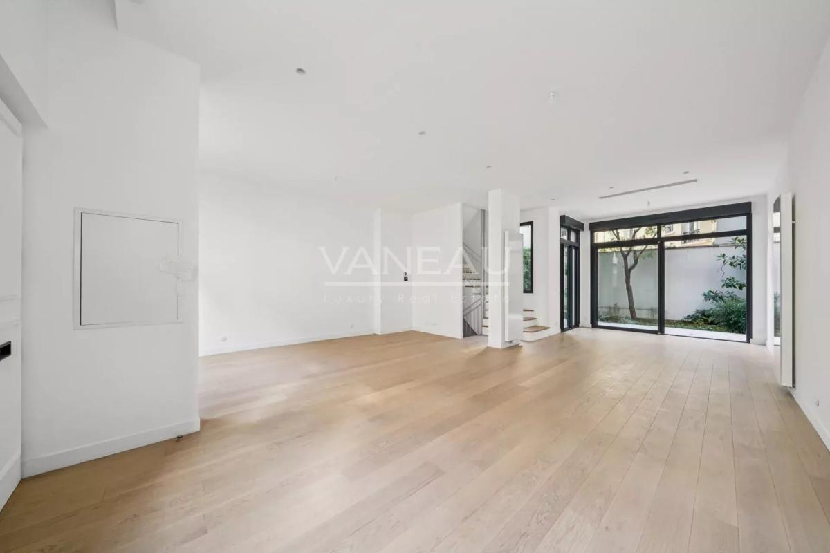 Boulogne-Billancourt – Maison familiale – Jardin – Terrasse – Ga