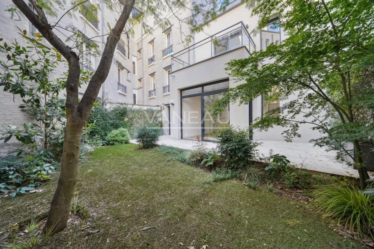 Boulogne-Billancourt – Maison familiale – Jardin – Terrasse – Ga