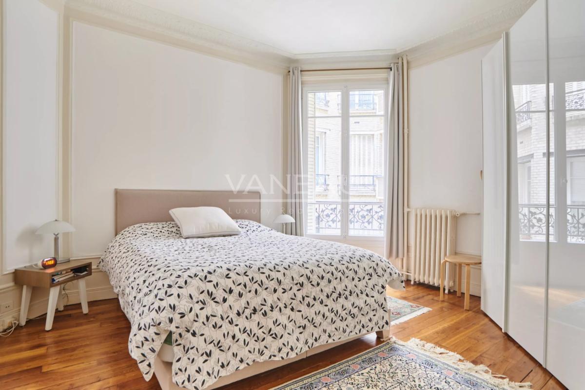 Paris XVIe - Passy - Elégant appartement familial