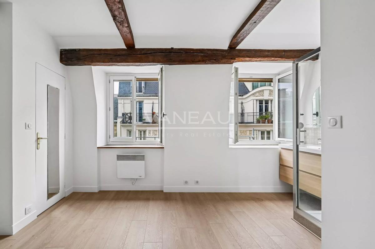 Paris VI - Marché Saint Germain