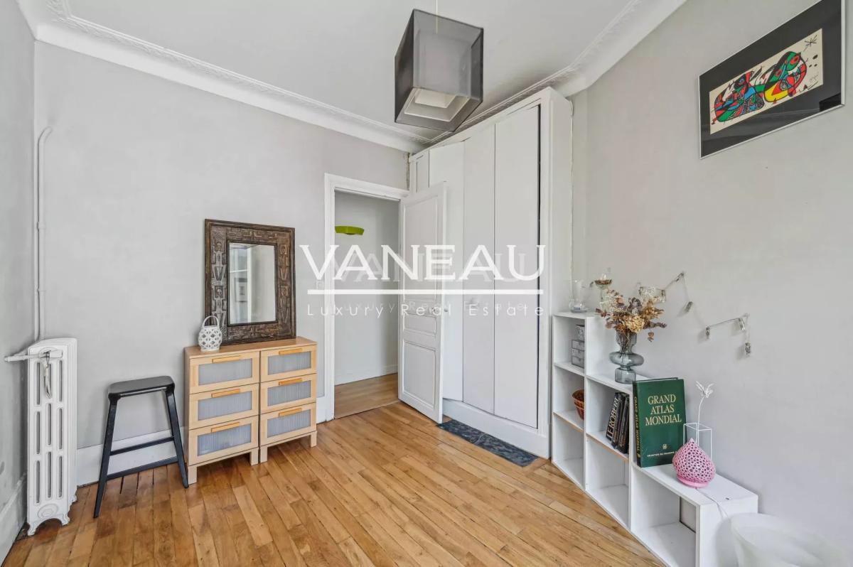 DUPLEX MEUBLÉ - PARIS XV