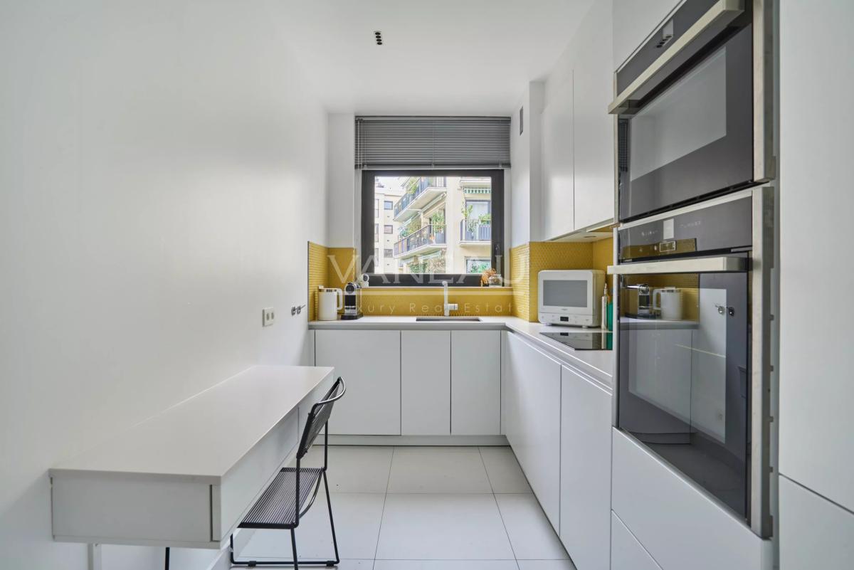 Neuilly - Hôpital américain, Marymount - Appartement rénové avec balcon