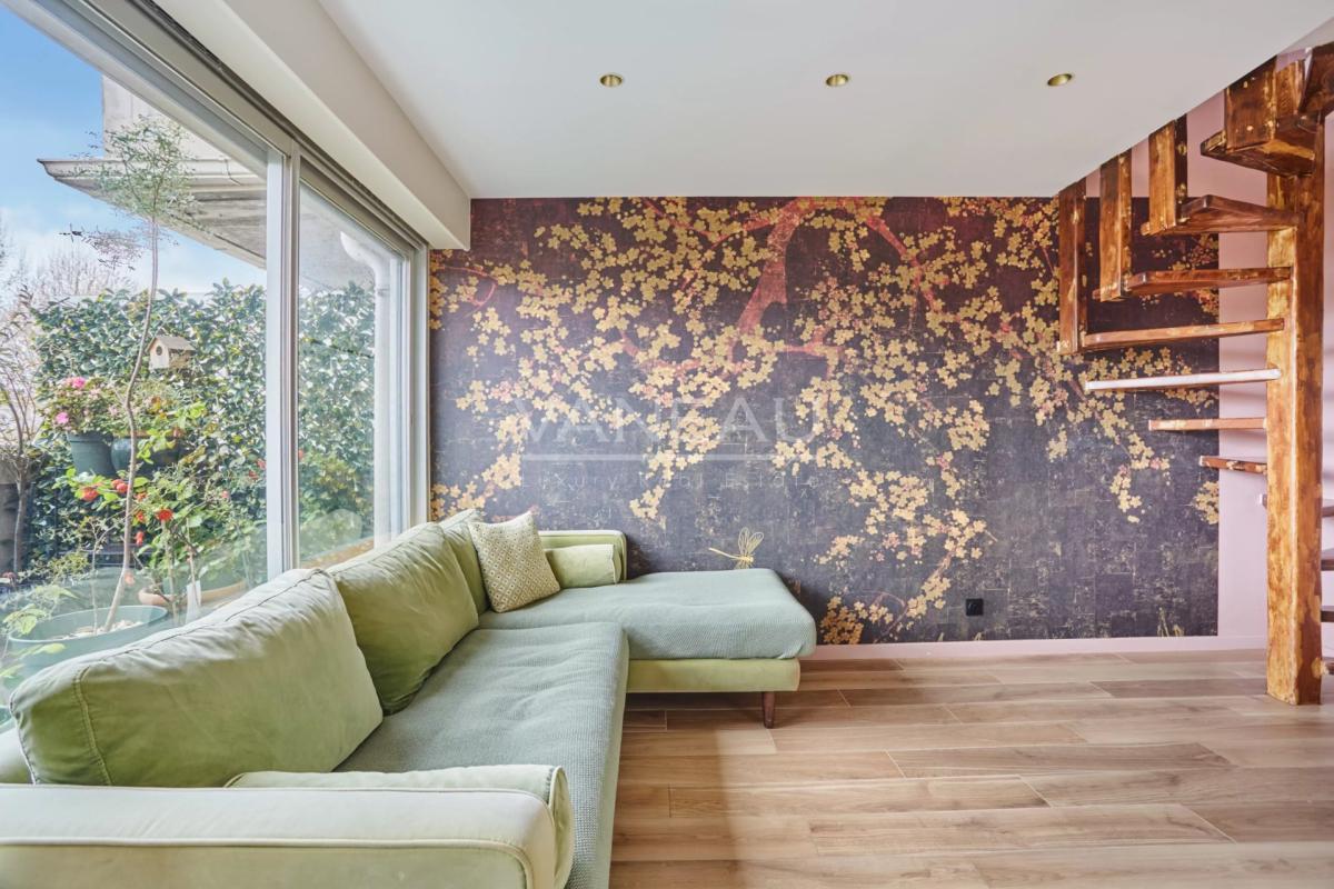 Neuilly - Duplex d’exception - Vue Seine, à proximité des commer