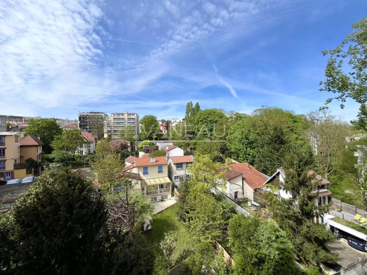 Meudon - 2 pièces à rénover, sans vis à vis