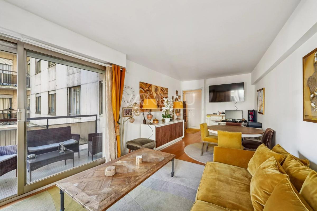 PARIS XVI - Auteuil - Sainte Perrine