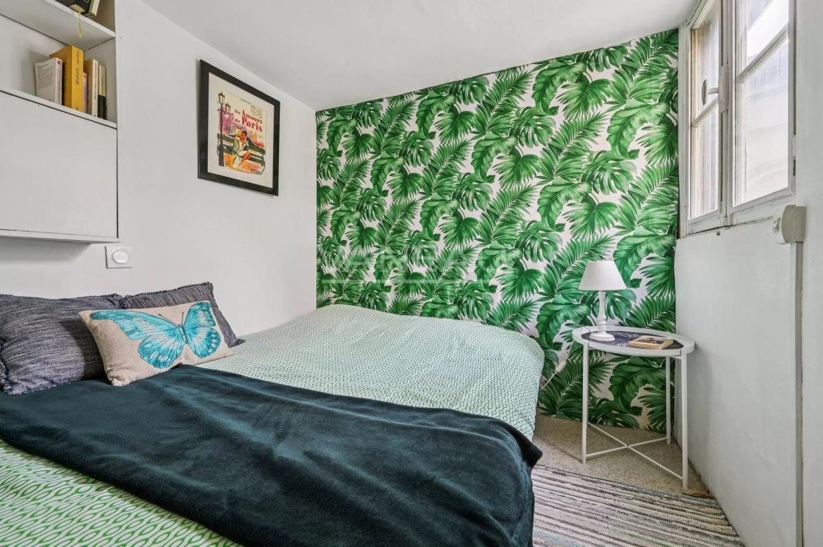 Paris XVe Breteuil -  Studio de charme dans une ravissante copro