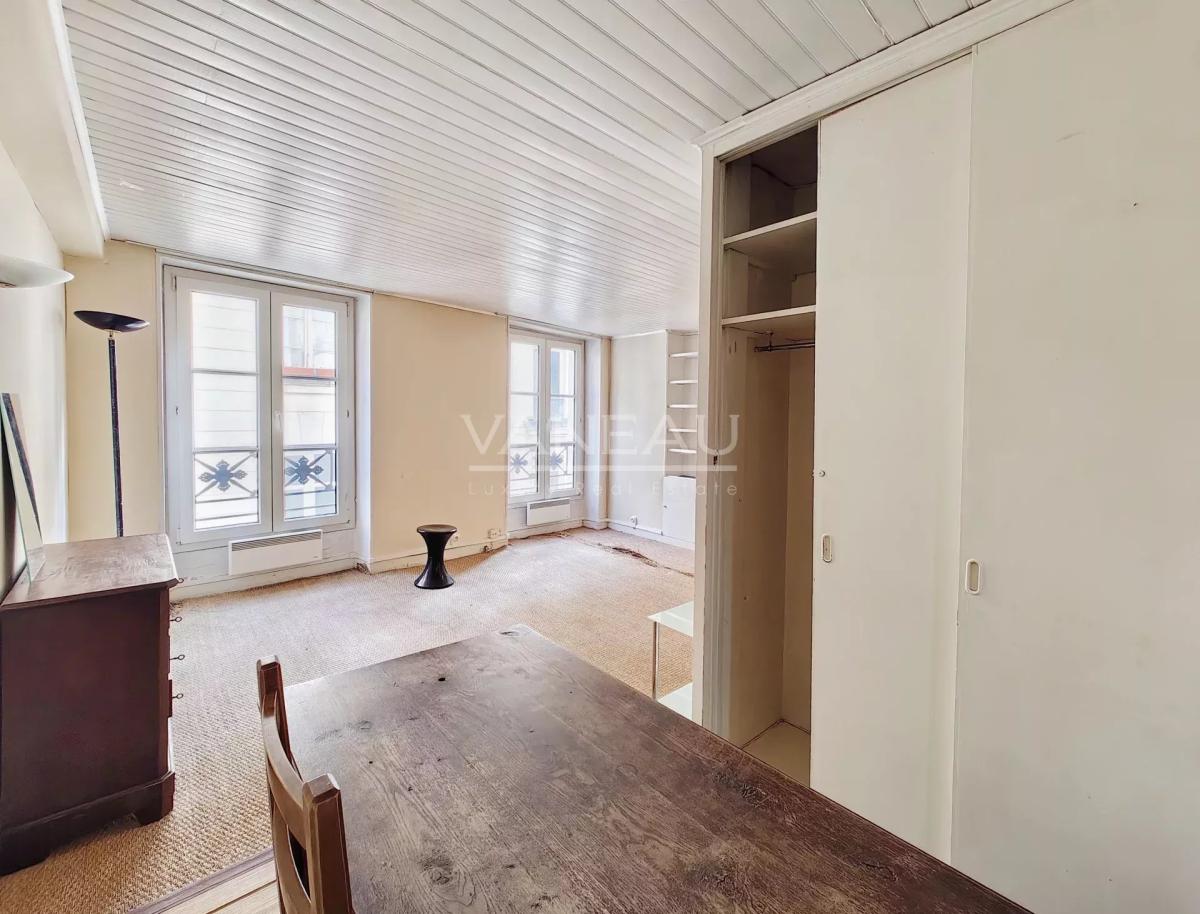 Paris 3e - Centre Pompidou - studio avec potentiel