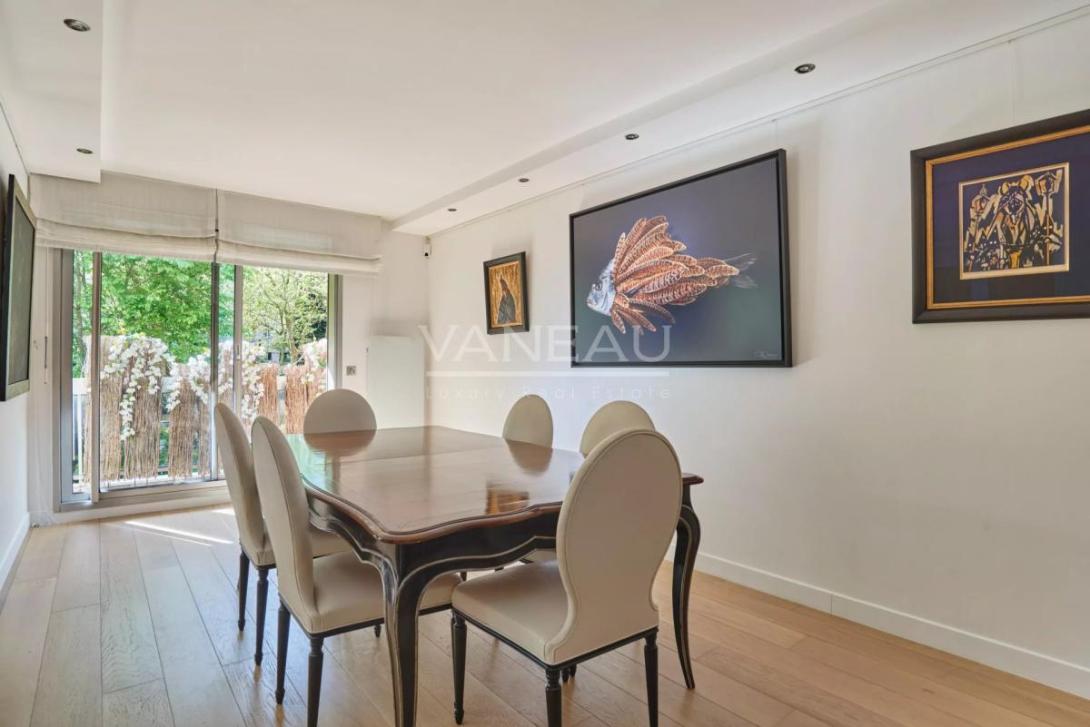 Neuilly-sur-Seine-Hôpital américain-Elégant appartement familial