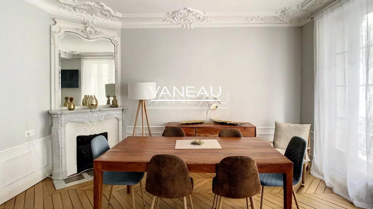 GRAND APPARTEMENT FAMILIAL - 2 CHAMBRES