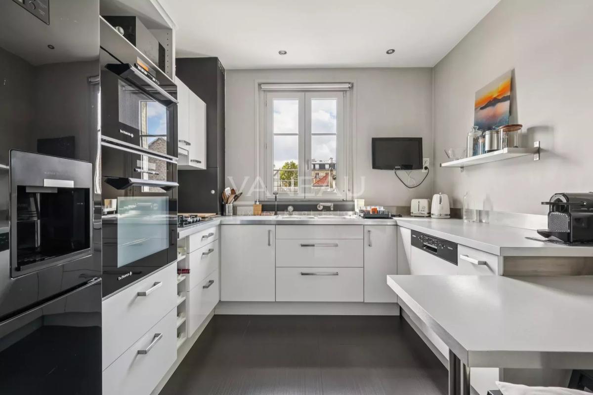 Paris XVe - Emile Duclaux - Appartement en excellent état