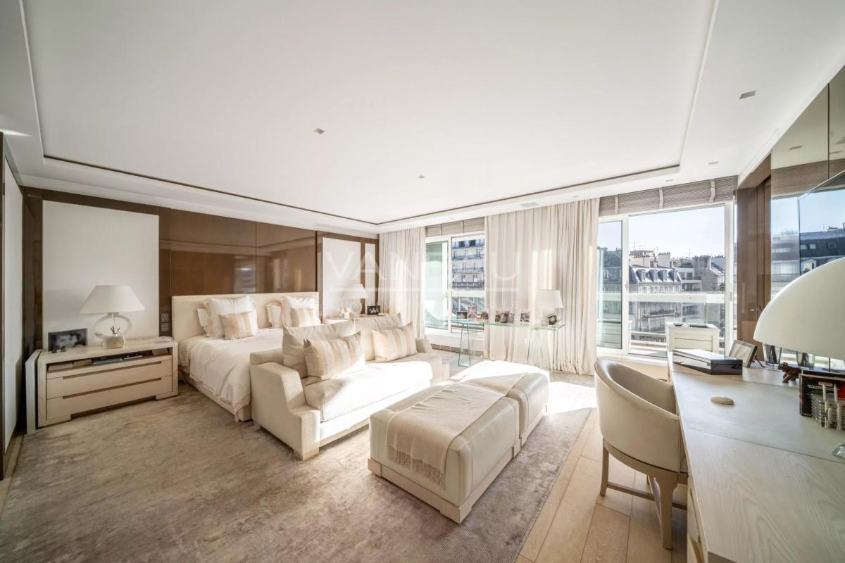 Paris XVIe - Henri Martin - Terrasse vue Tour Eiffel