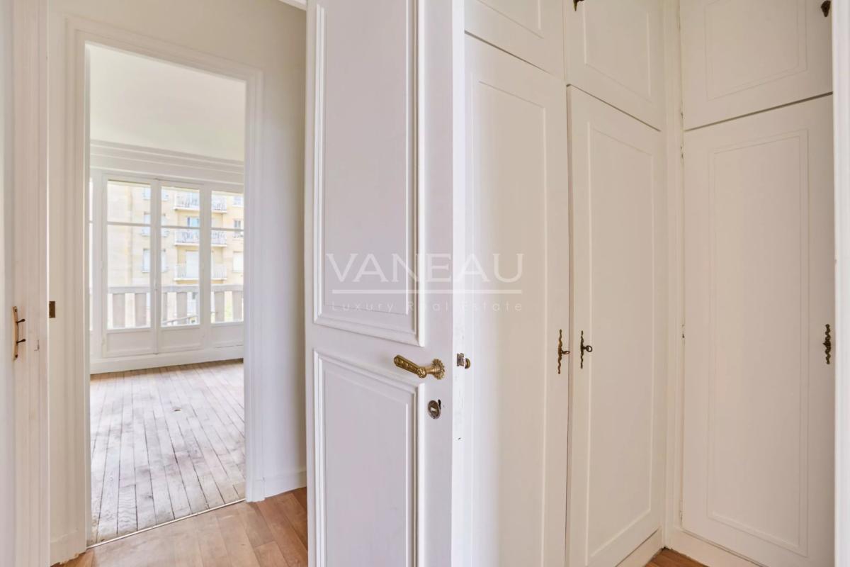 PARIS XVI – MICHEL ANGE-MOLITOR - PARC SAINTE-PERINE