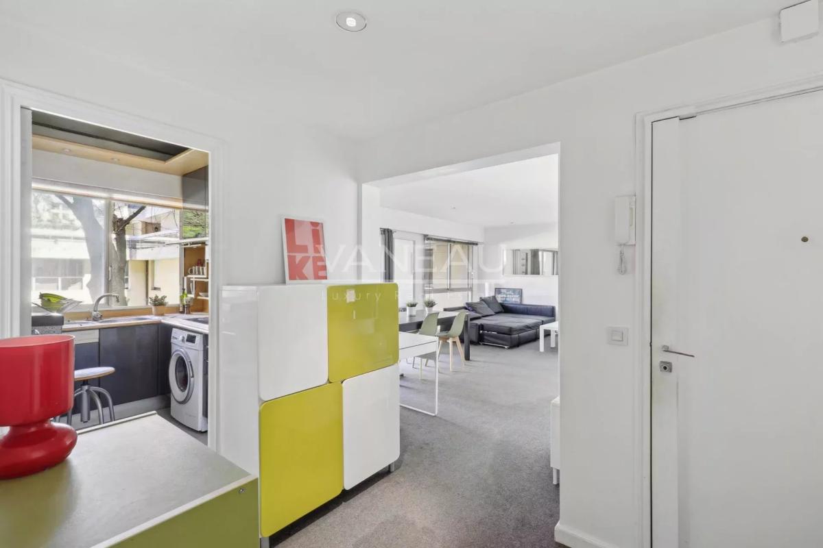 Paris VIIe - Barbet de Jouy - Trois pièces sur jardin