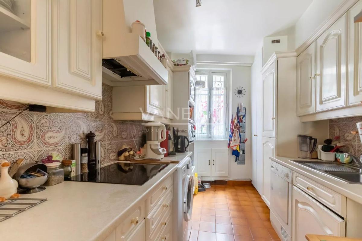 Neuilly - Sablons - Full Pasteur