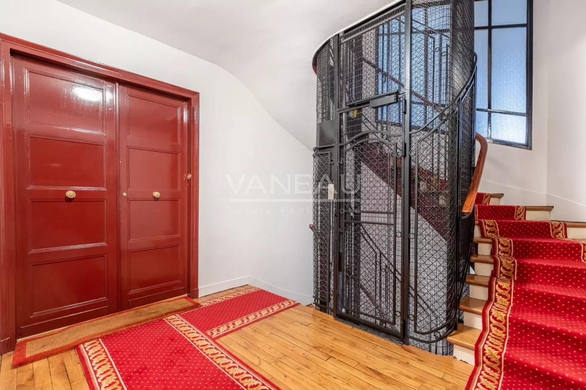 Neuilly - Sablons - Full Pasteur