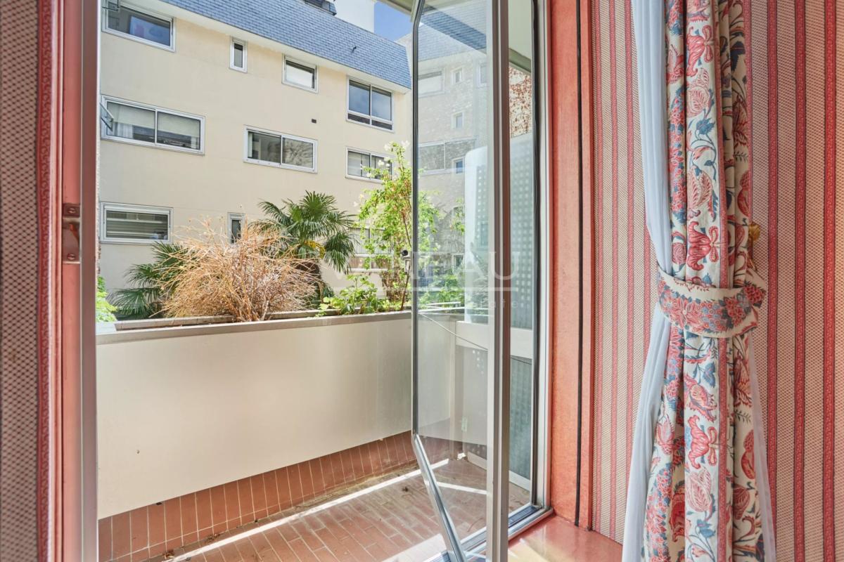 Paris VIIe - Bon Marché