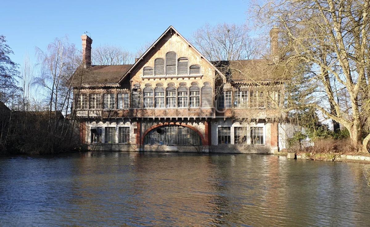 Exceptionnel et Unique — La Buanderie Rothschild, Ferrières en B