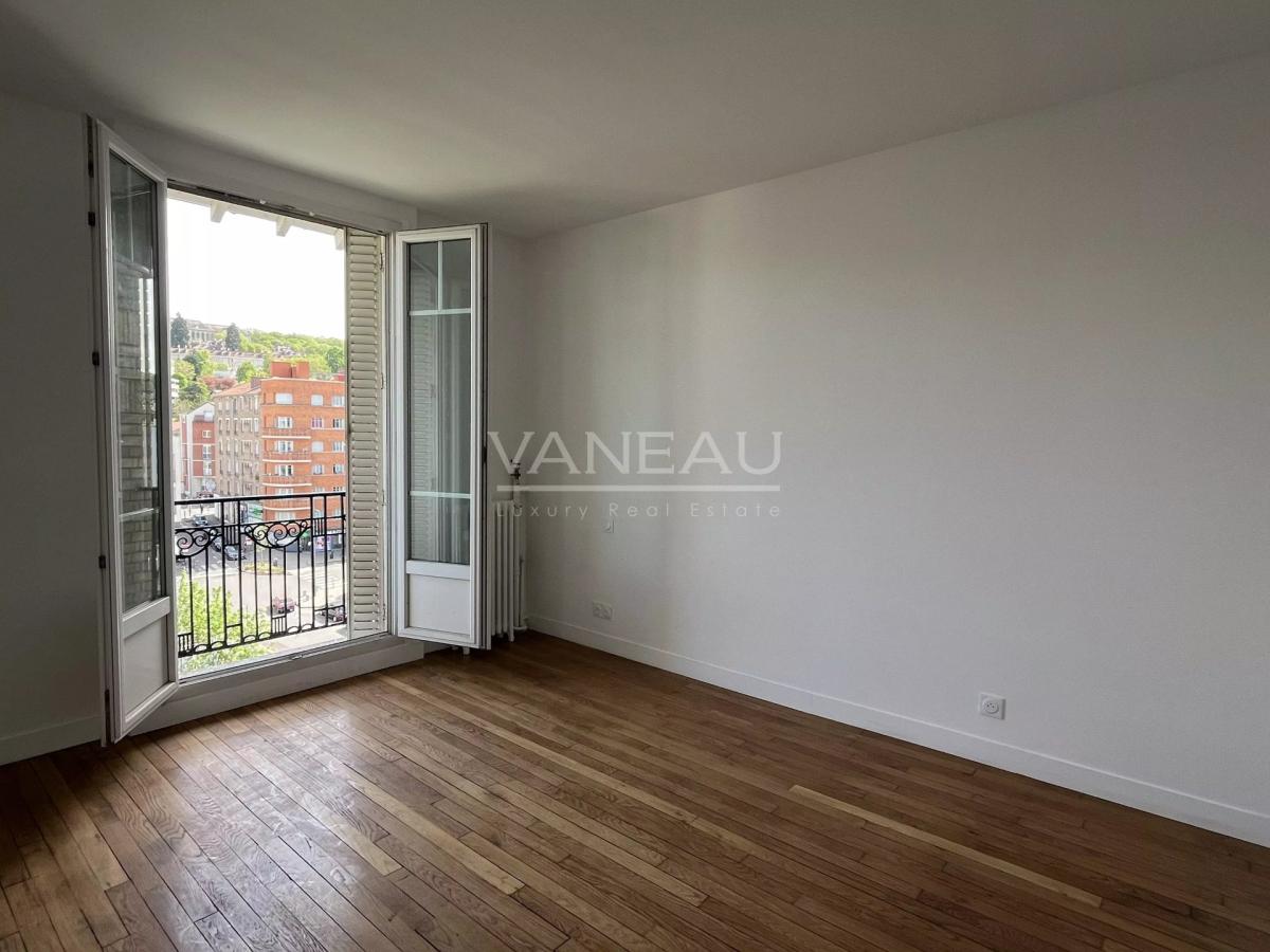 Meudon - 2 pièces refait à neuf, sans vis à vis