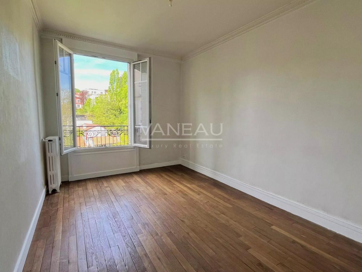 Meudon - 2 pièces à rénover, sans vis à vis