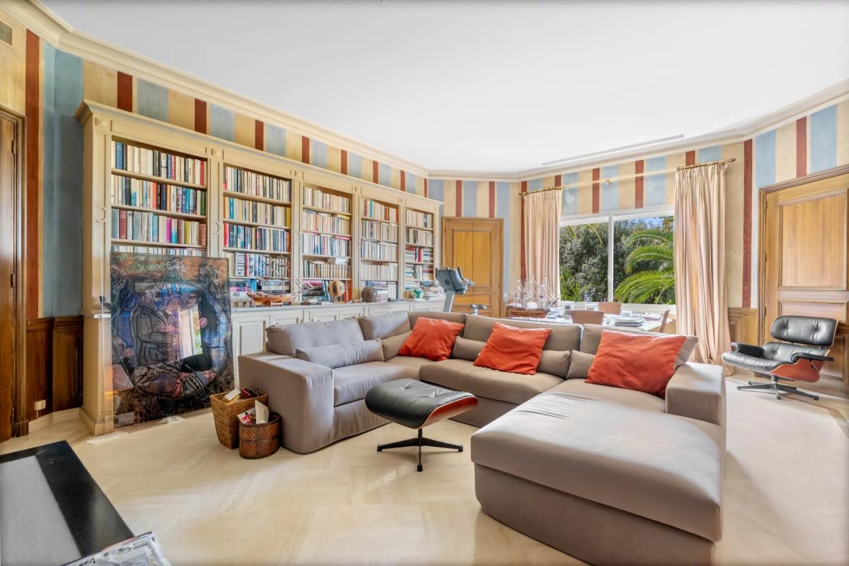 Cannes -  Villa Belle époque avec vue mer panoramique à vendre