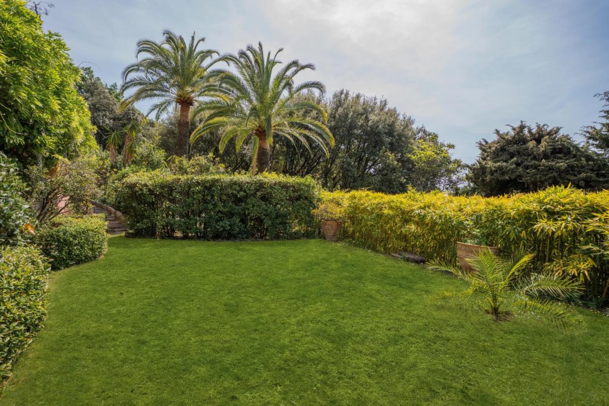 Cannes -  Villa Belle époque avec vue mer panoramique à vendre