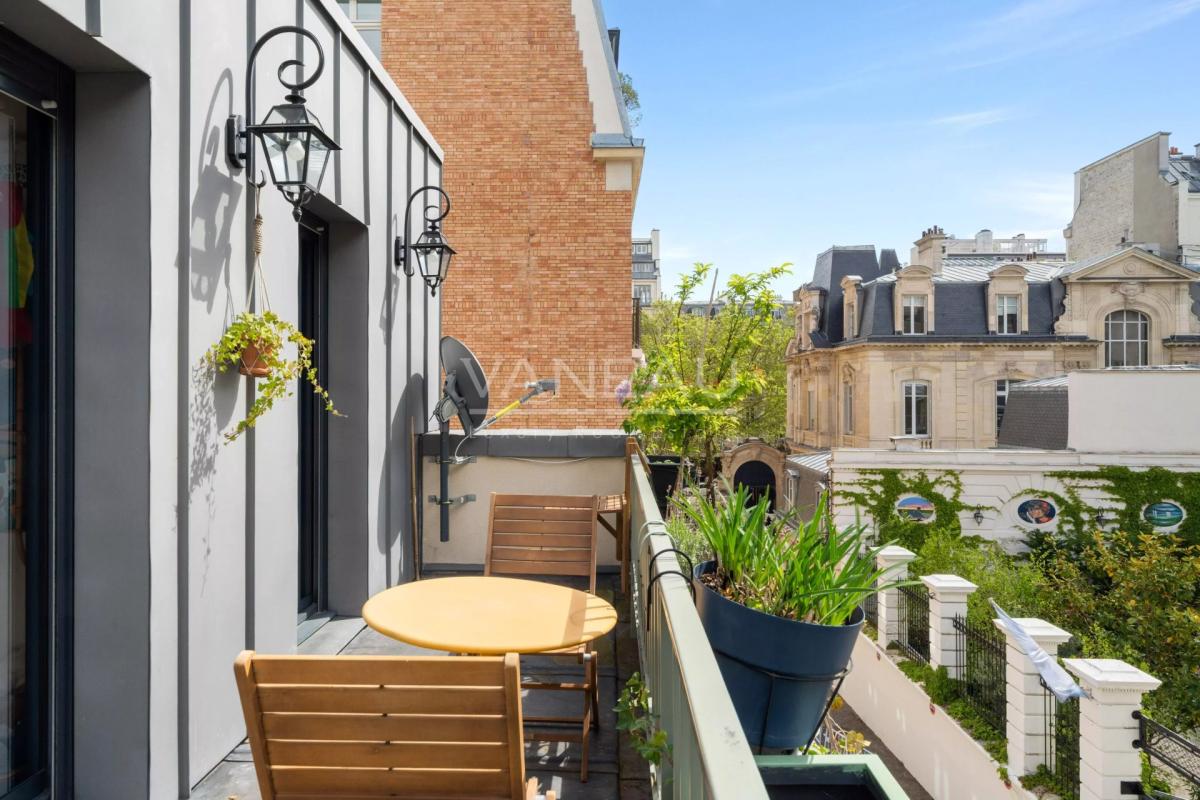 Paris XVIe -Trocadéro- Maison loft atypique