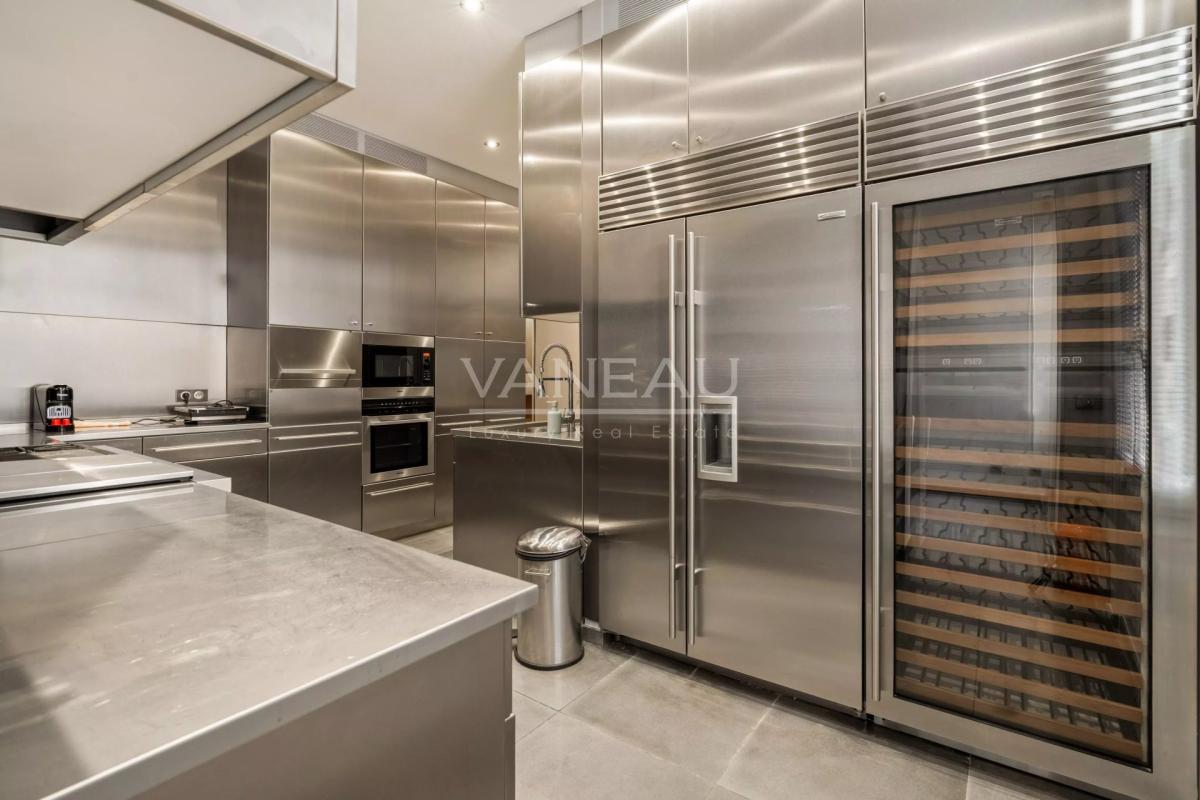 Paris XVIe - Trocadéro - Vue monuments.