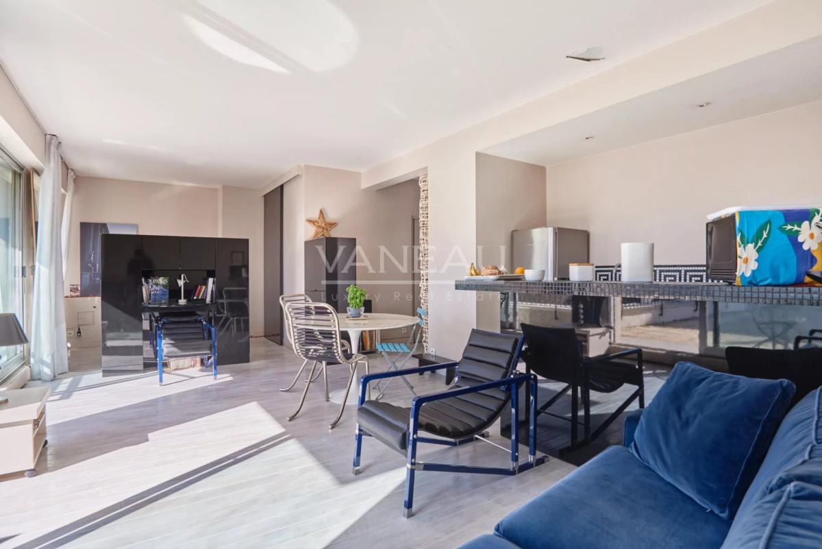 Paris XVIe - Terrasse avec vue dégagée