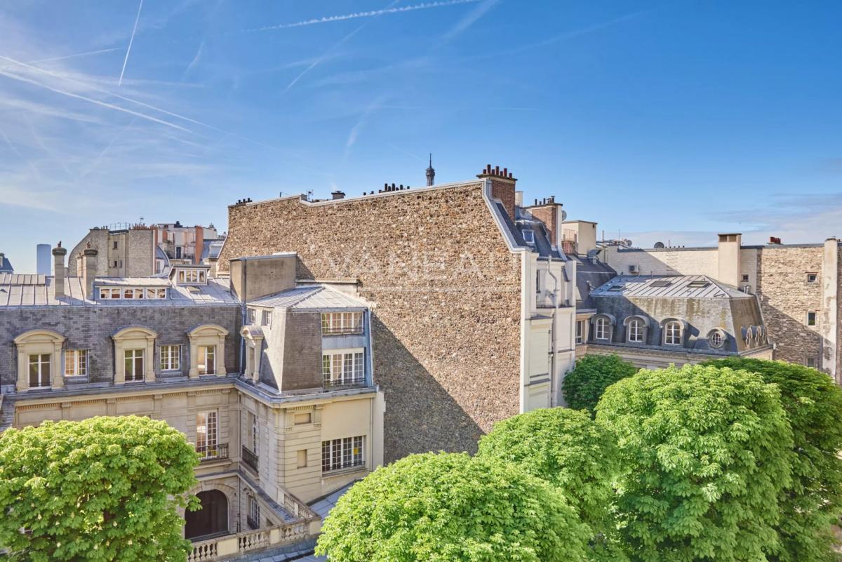 Paris XVIe - Terrasse avec vue dégagée