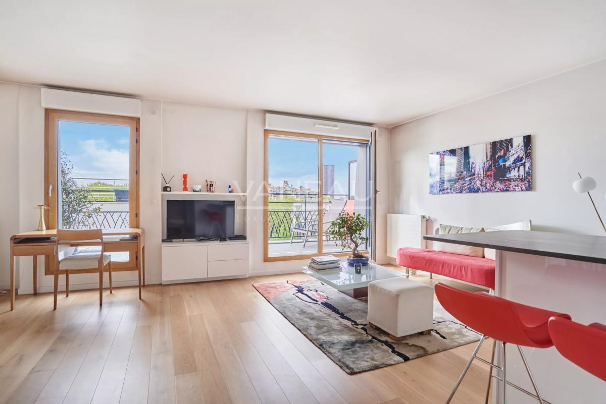 Paris XIVè - Denfert-Rochereau - Appartement en dernier étage terrasse