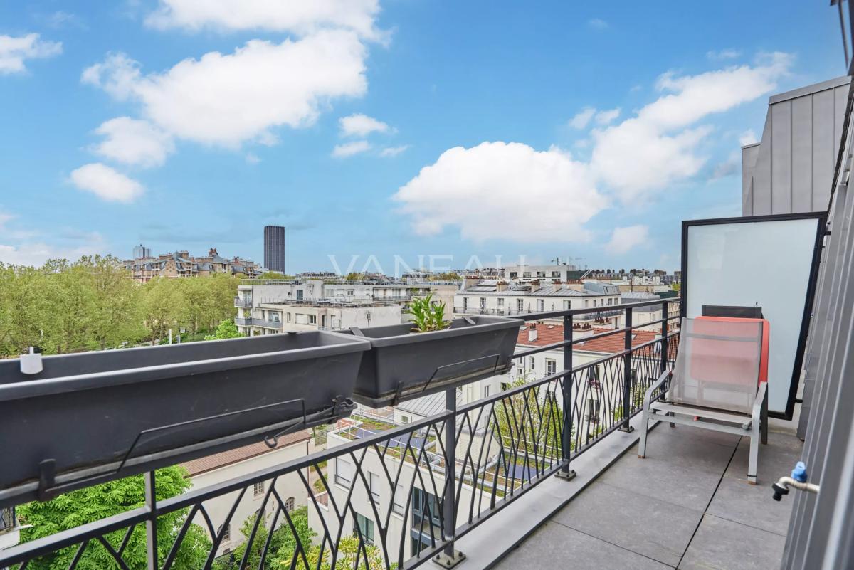 Paris XIVè - Denfert-Rochereau - Appartement en dernier étage terrasse