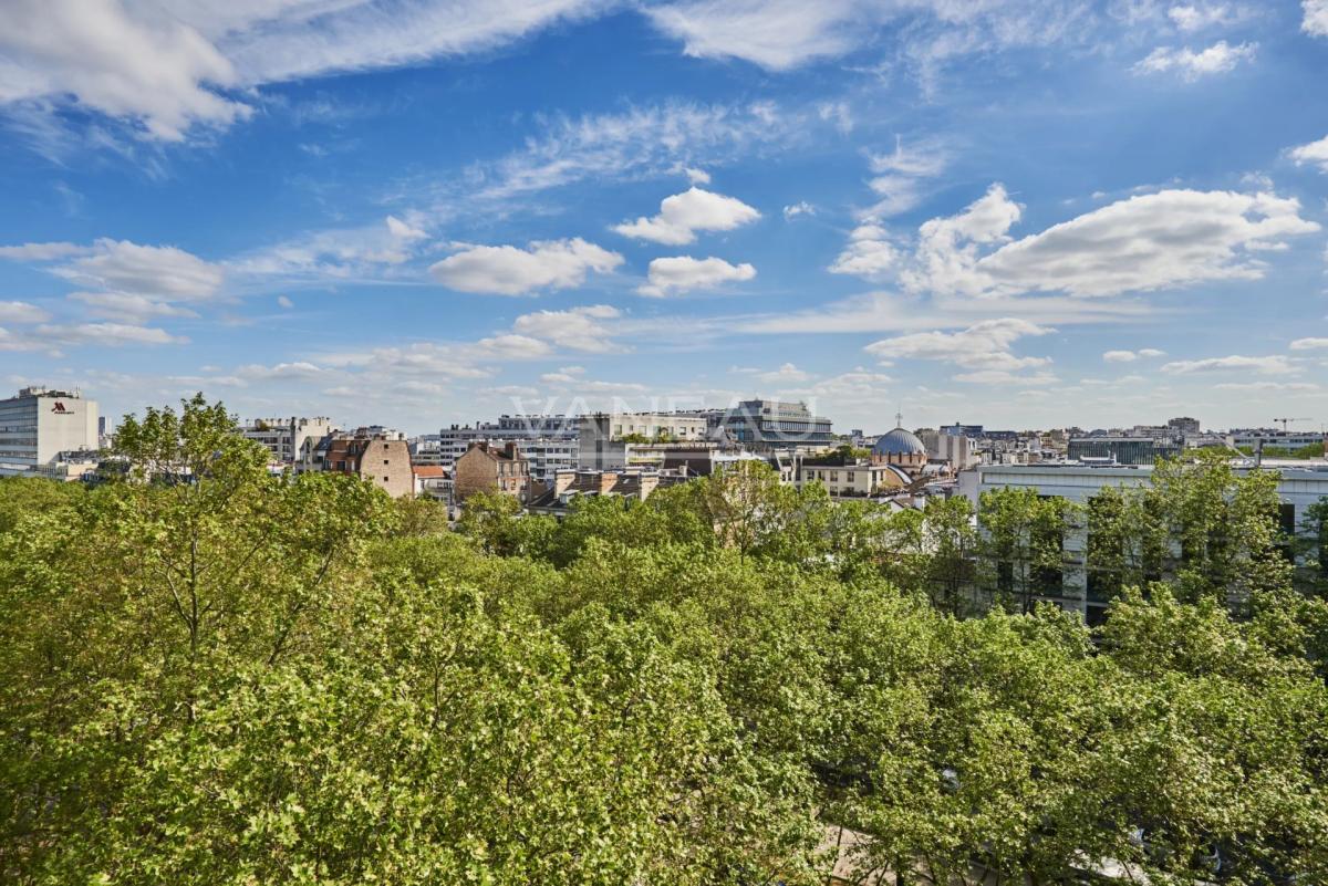 Paris  XIVème - Dernier étage avec ascenseur