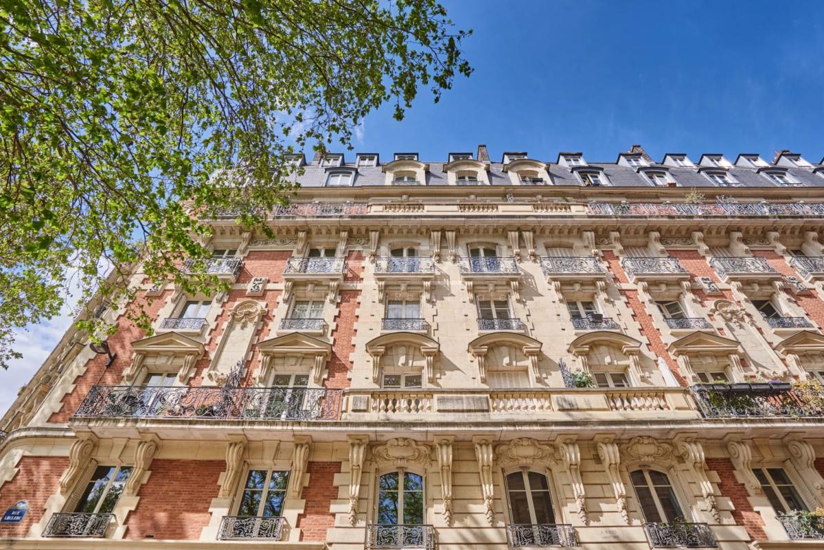 Paris  XIVème - Dernier étage avec ascenseur