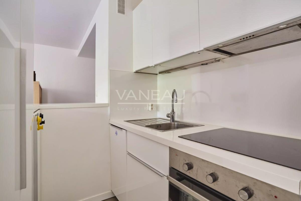 Paris VIe - Luxembourg / Vavin - Studio avec espace nuit vue jar