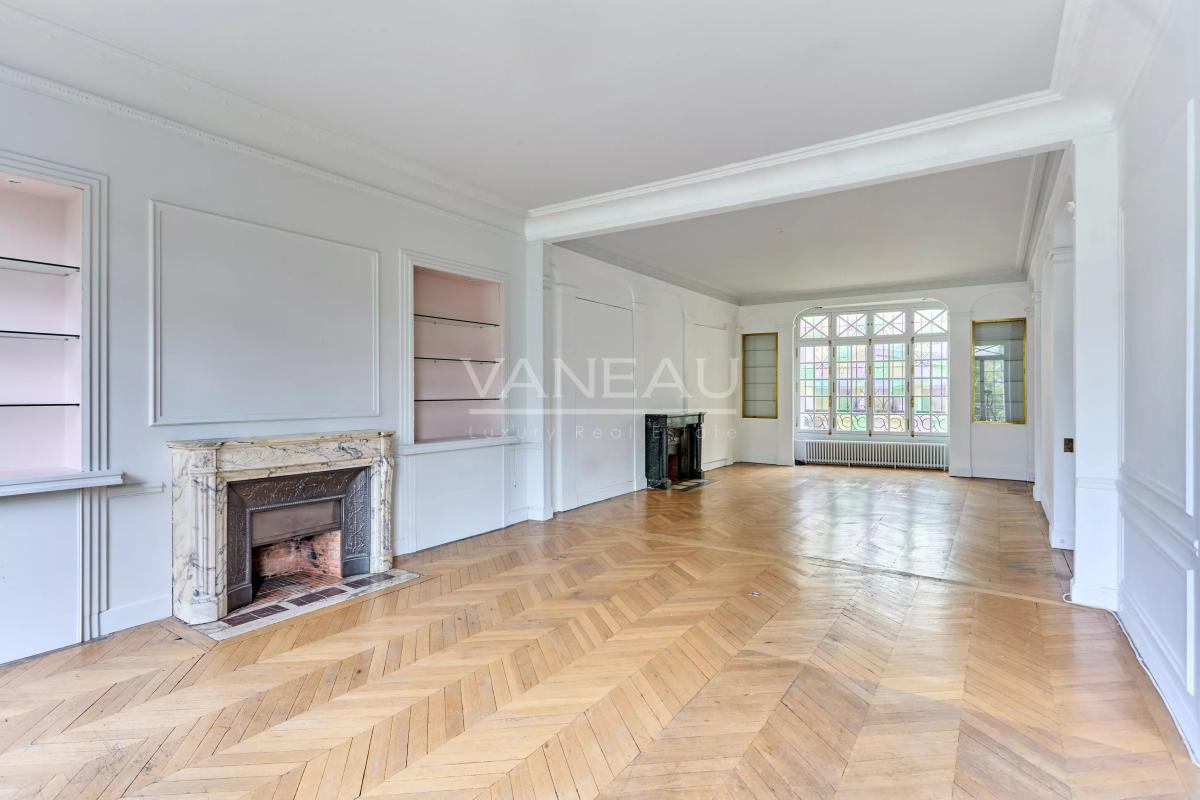 HÔTEL PARTICULIER – AVENUE FOCH – PARIS XVI